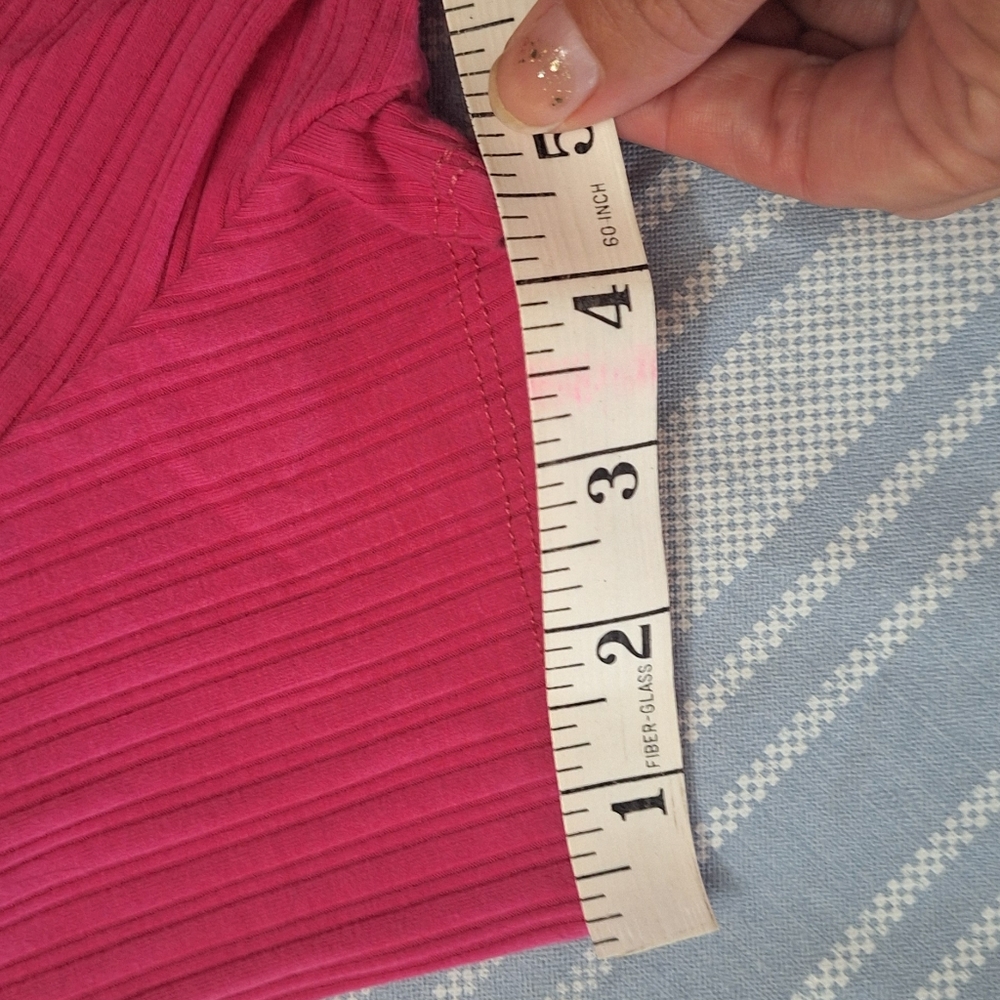 Crop top - Picture 6 of 6